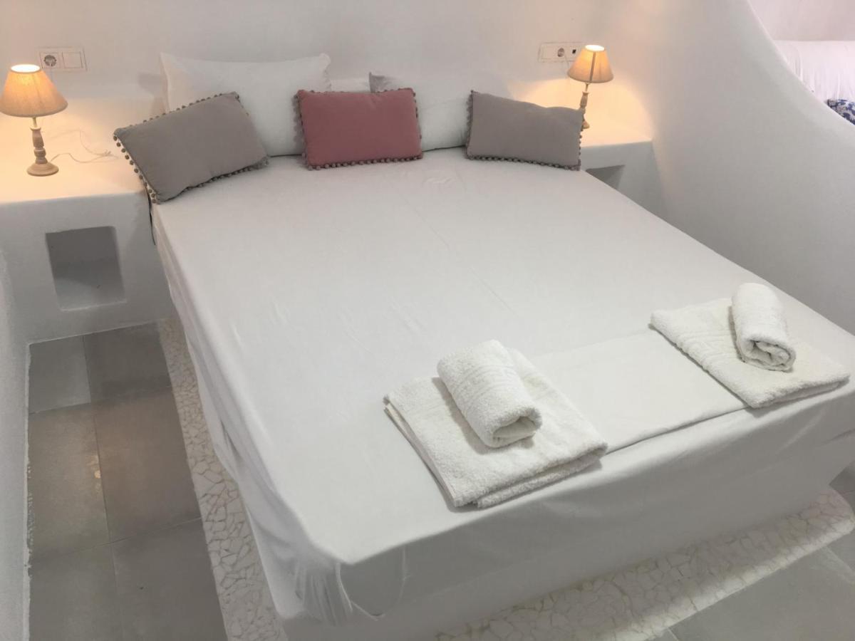 Апартаменты Rineia Complex By Live&Travel Mykonos Town Экстерьер фото