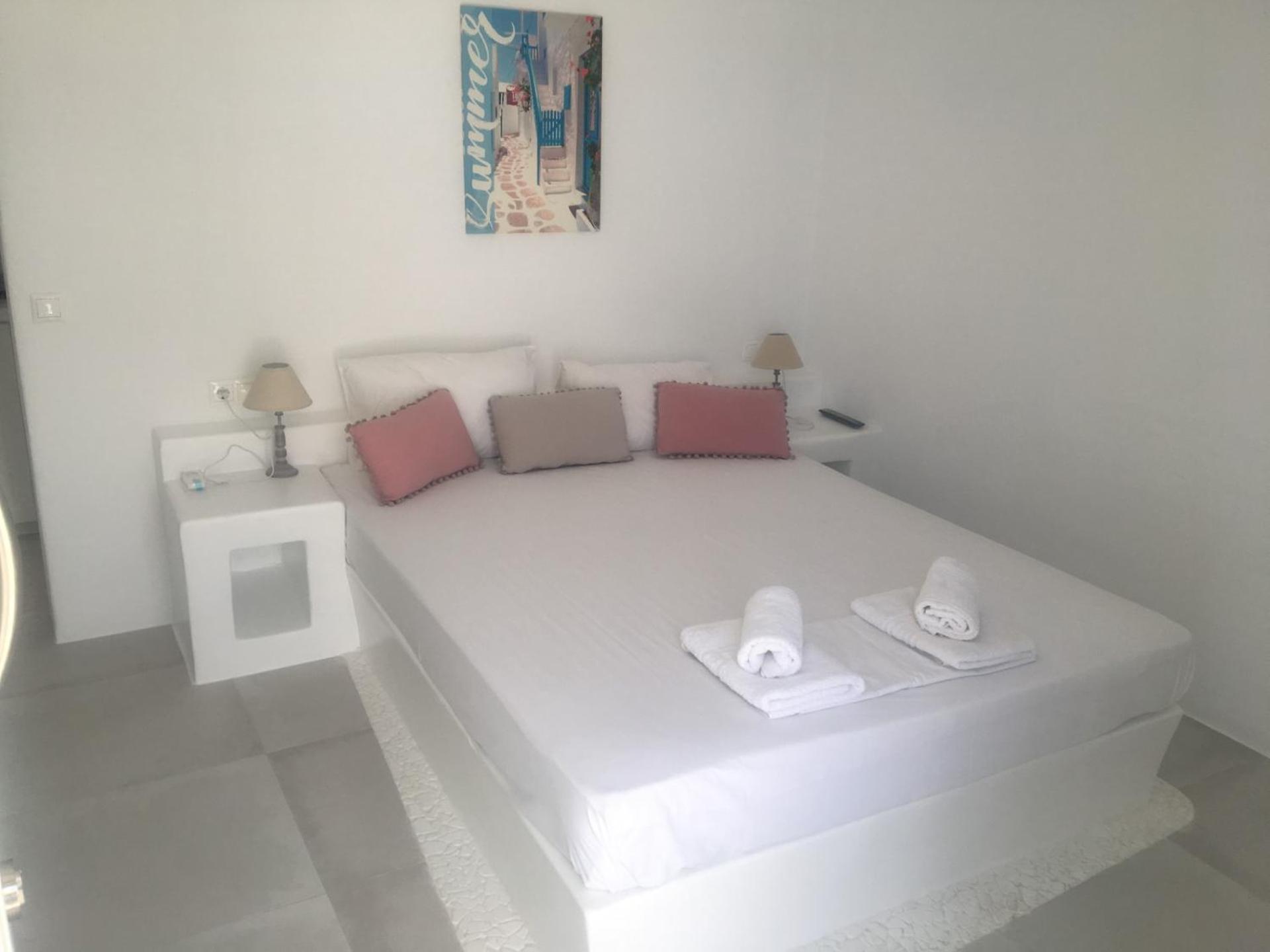 Апартаменты Rineia Complex By Live&Travel Mykonos Town Номер фото